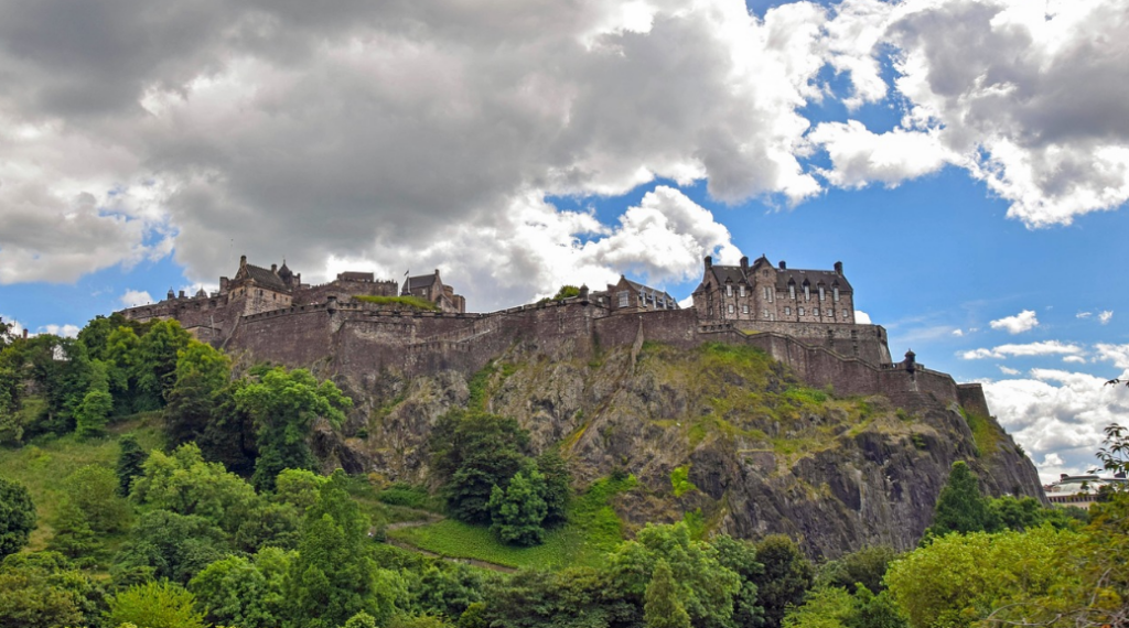  Edinburgh castle image